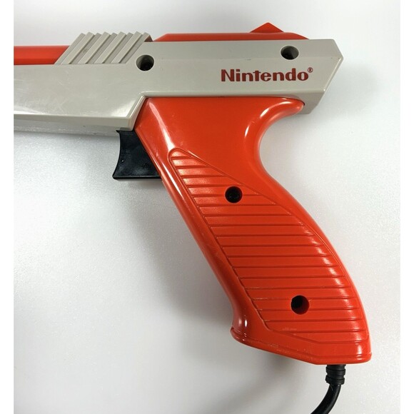 Authentic 1985 Nintendo Zapper Orange Wired Light Gun NES-005 Tested - Picture 5 of 14